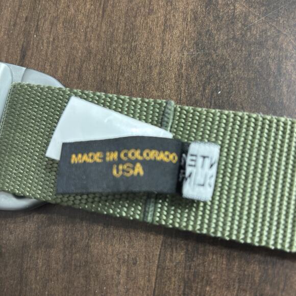 Cabelas Bison Belt Olive Green Lightweight 42'' Webbed Nylon Rappel USA Colorado - Picture 5 of 5